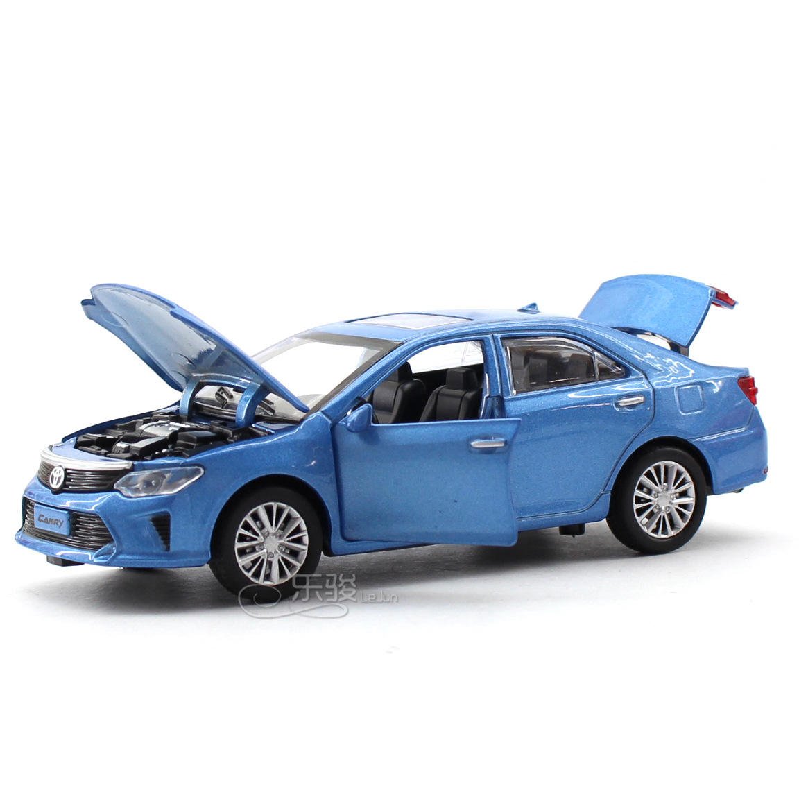 Toyota Camry Alloy Diecast Toy Car – Pull Back Metal Car for Kids in Pakistan